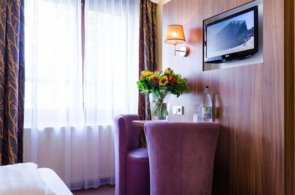 Hotel Schaepkens Van St Fijt Valkenburg aan de Geul Esterno foto